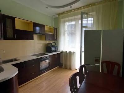 квартира по адресу Евгения Коновальца ул. (Щорса), 32-Б