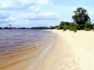 будинок за адресою Вишнева вул.