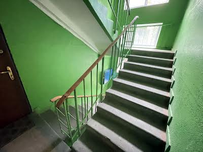 квартира за адресою Полярна вул., 11