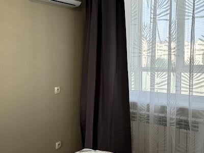 квартира за адресою Прирічна вул., 17