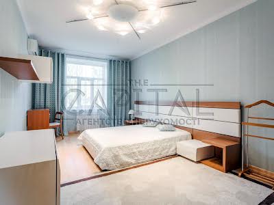 квартира по адресу Кропивницкого ул., 8