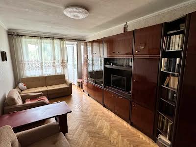 квартира за адресою Сімферопольська вул., 11/1