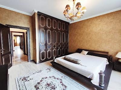 квартира за адресою Київ, Старонаводницька вул., 6-Б