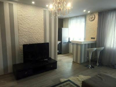 квартира за адресою Харківська набережна вул., 9