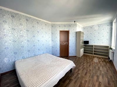 квартира по адресу Юбилейный просп. (50-летия ВЛКСМ), 67б