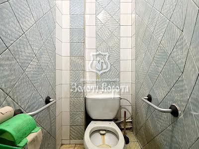 квартира по адресу Червоной Калины просп. (Владимира Маяковского), 5а