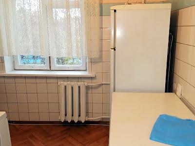 квартира за адресою Івана Микитенка вул., 21