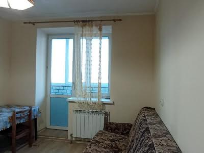 квартира за адресою Бориспільська вул., 6