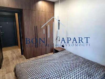 квартира за адресою Салютна вул., 2