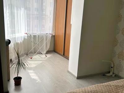 квартира по адресу с. Софиевская борщаговка, Миру, 40