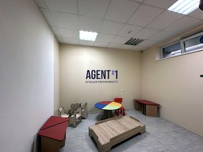 комерційна за адресою с. Петропавлівська борщагівка, Физкультурний, 23