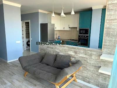 квартира за адресою Шолуденка вул., 15б