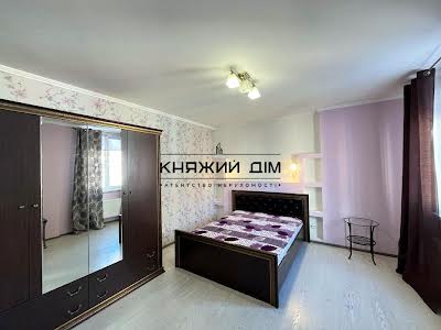 квартира за адресою Василя Симоненка вул., 5-А