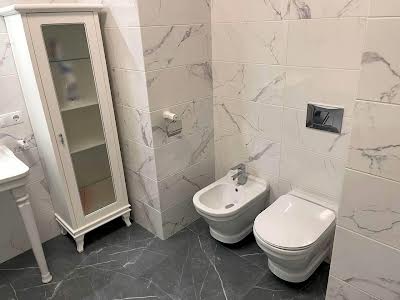 квартира по адресу Кловский спуск, 7