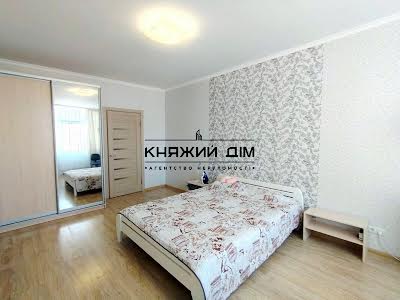 квартира за адресою Драгоманова вул., 40-Е