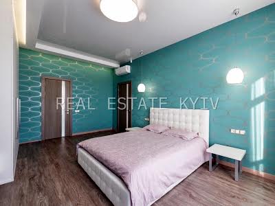 квартира за адресою Щекавицька вул., 53