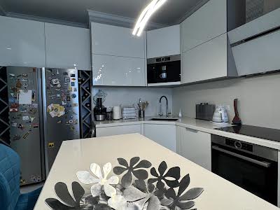 квартира по адресу Авиаконструктора Антонова ул., 2-Б