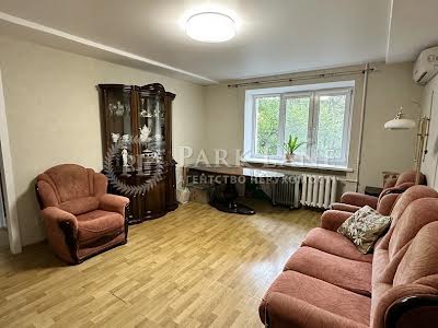 квартира за адресою Солом'янська вул., 14