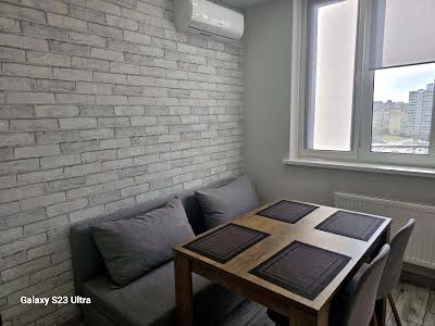 квартира за адресою Миколи Закревського вул., 103