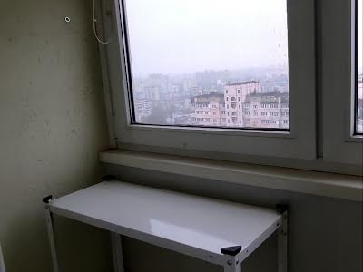 квартира за адресою Наталії Ужвій вул., 12