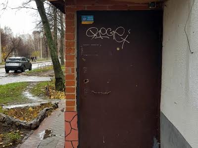 коммерческая по адресу Валентиновская ул. (Блюхера), 25