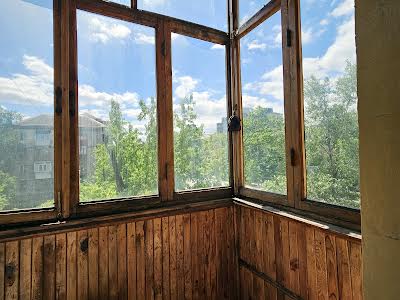 квартира за адресою Будівельників вул., 32/2