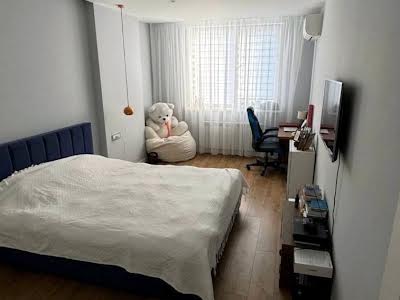 квартира за адресою Нивська вул., 4г