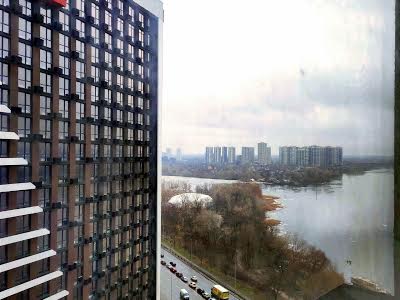 квартира за адресою Дніпровська набережна вул., 15е