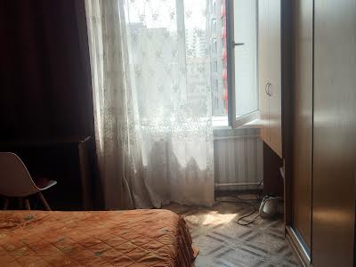 квартира за адресою Генерала Алмазова вул. (Кутузова), 14