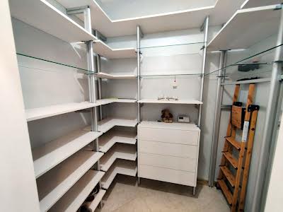 квартира за адресою Назарівська вул. (Вєтрова), 23