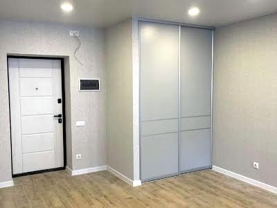 квартира за адресою Казакевича, 31