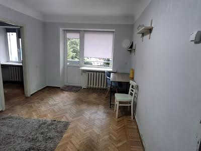 квартира за адресою Ризька вул., 8