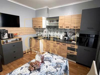 квартира за адресою Білицька вул., 18