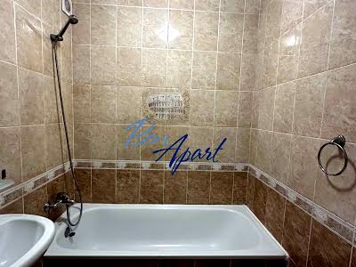 квартира за адресою Смілянська вул., 15а