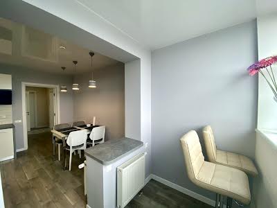 квартира за адресою Сергія Данченка вул., 5
