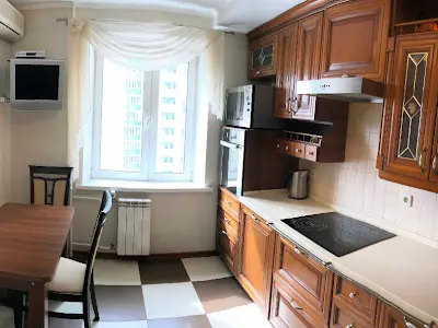 квартира по адресу Червоной Калины просп. (Владимира Маяковского), 72