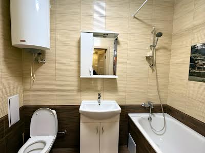квартира по адресу Академика Глушкова просп., 9-В