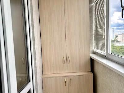 квартира по адресу Героїв Оборони ул., 10-А