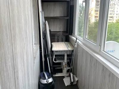 квартира за адресою Йорданська вул. (Лайоша Гавро), 4-А