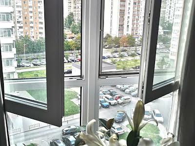квартира за адресою Драгоманова вул., 2-А