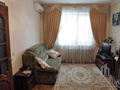 квартира за адресою Василя Порика просп., 9в