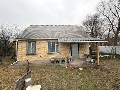 будинок за адресою с. Дернівка, Садова, 11