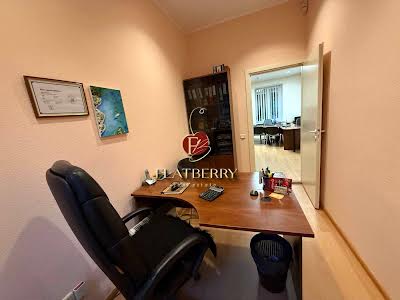 коммерческая по адресу Волошская ул., 24а