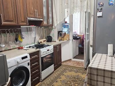 квартира за адресою Щекавицька вул., 44