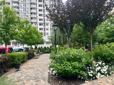 квартира за адресою Михайла Максимовича вул. (Онуфрія Трутенка), 24-Б