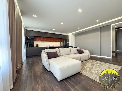 квартира за адресою Воскресенська вул., 18а