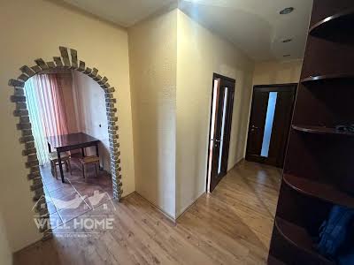 квартира за адресою Кургузова вул., 11а