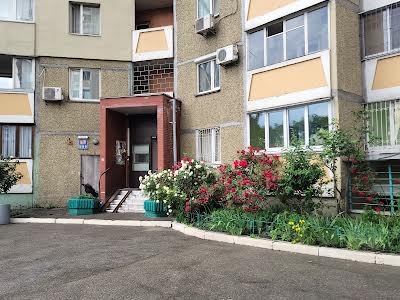 квартира за адресою Василя Порика просп., 9В