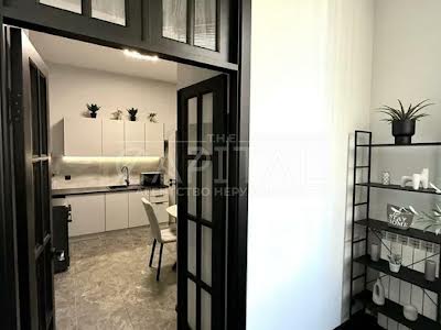 квартира за адресою Шота Руставелі вул., 20