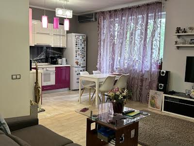 квартира за адресою Підлісна вул., 1а